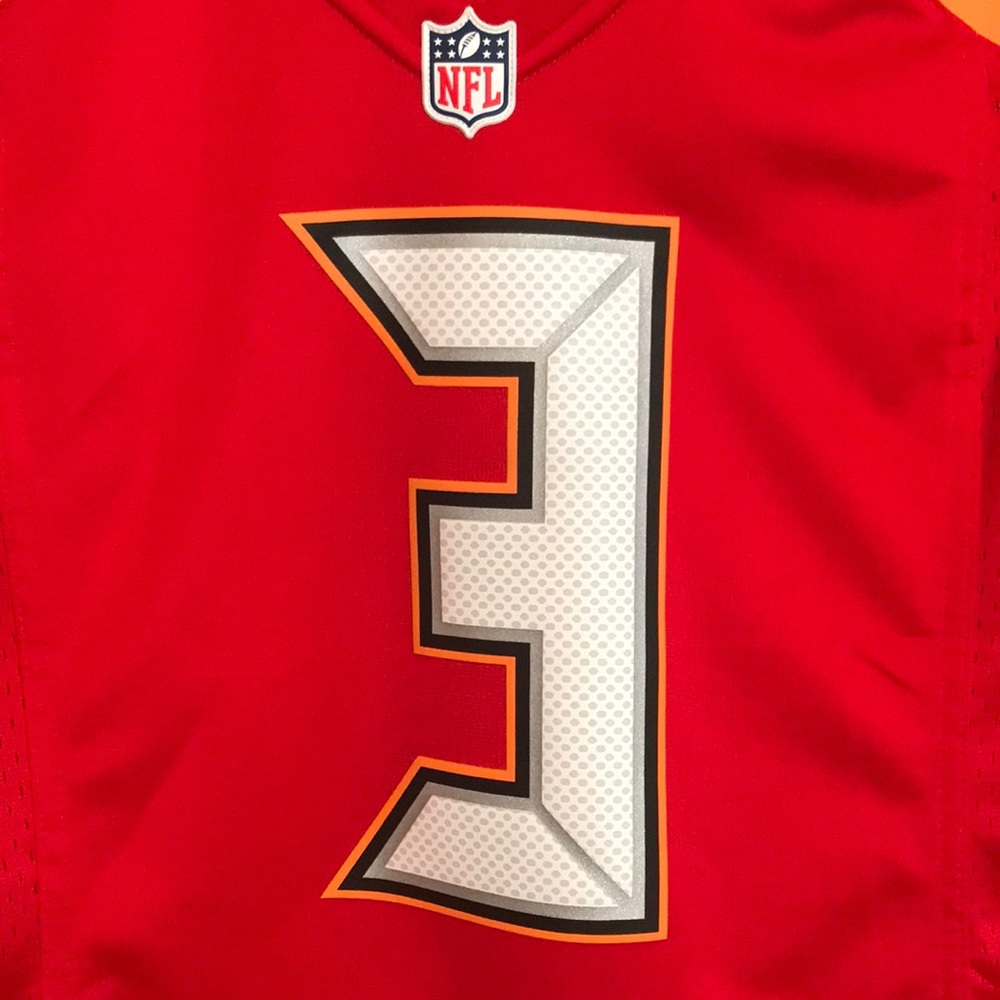 NFL Ladies Jersey Jameis Winston Buccaneers - Picture 4 of 8